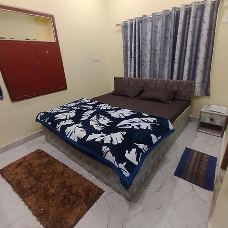 Sudarshan Home Stay Varanasi Eksteriør bilde